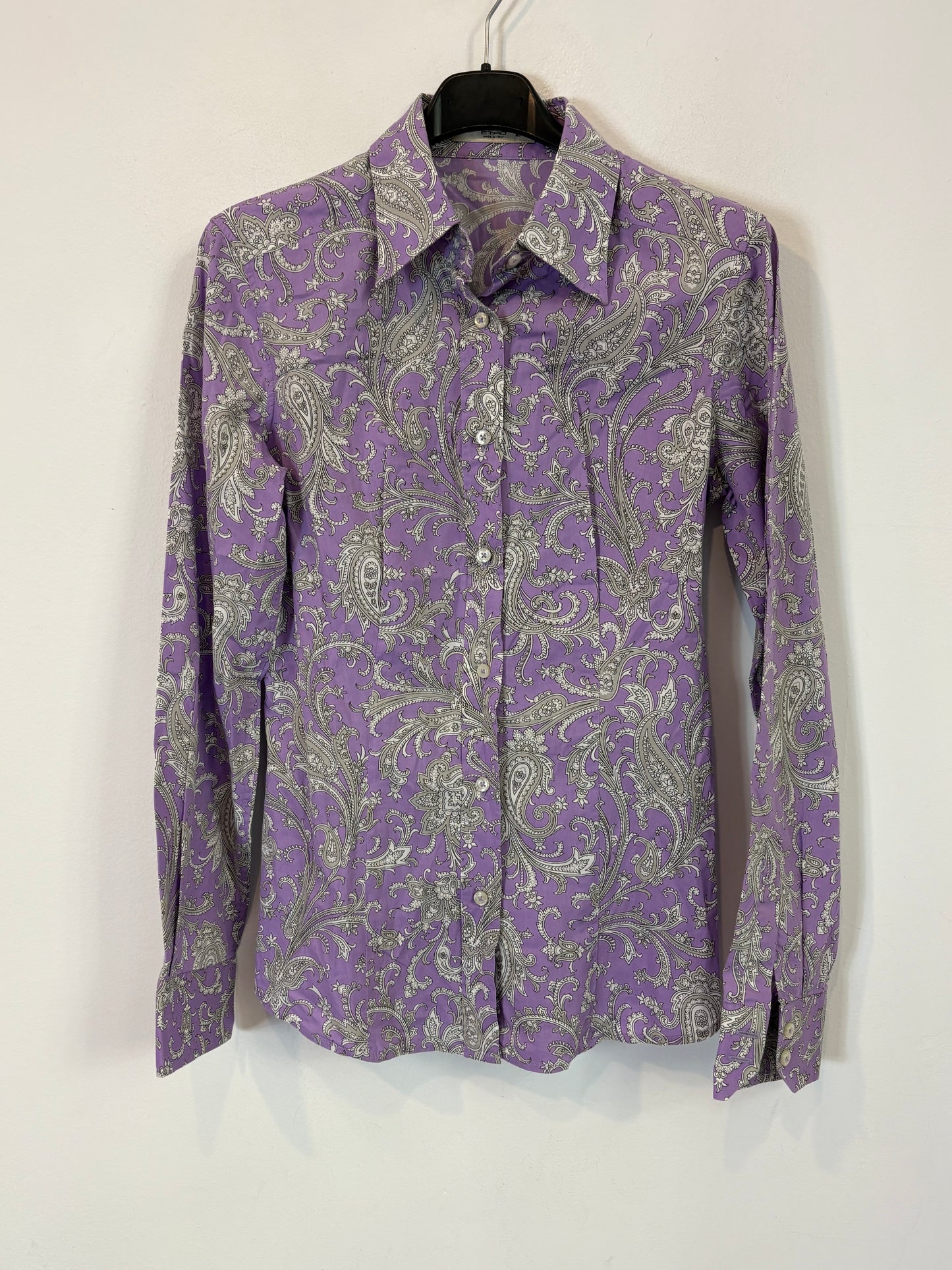 ETRO. Camisa estampada malva. T 40 (36)