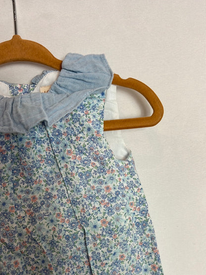 LOLA PALACIOS. Ranita flores tonos azules. T 3 meses