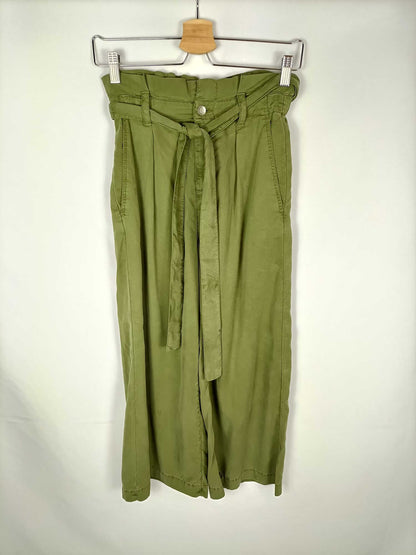 ZARA. Flowy green trousers T.xs
