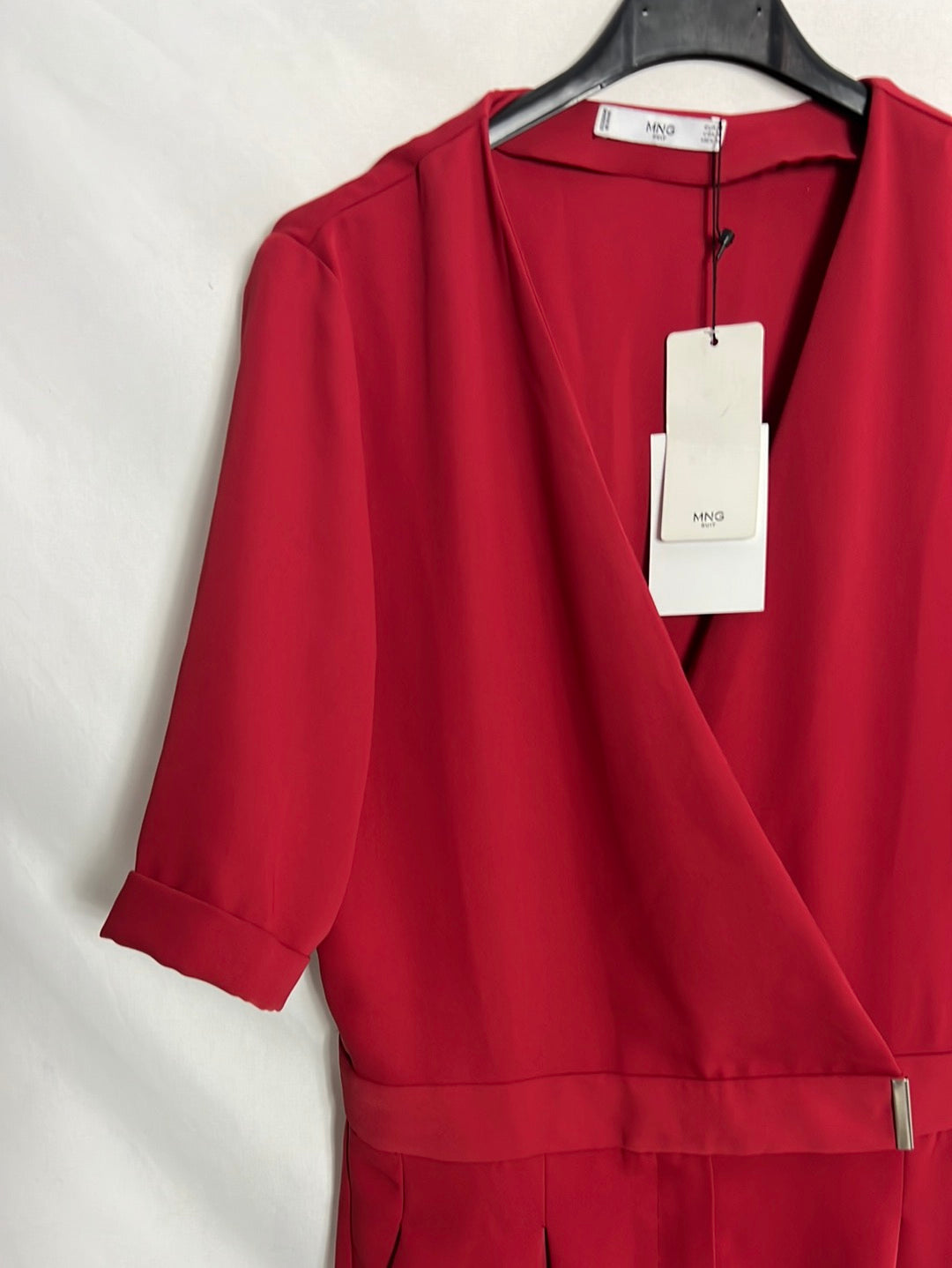 MANGO. Mono largo rojo. T M