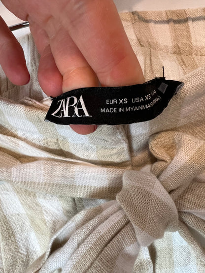 ZARA. Total look cuadros T.xs