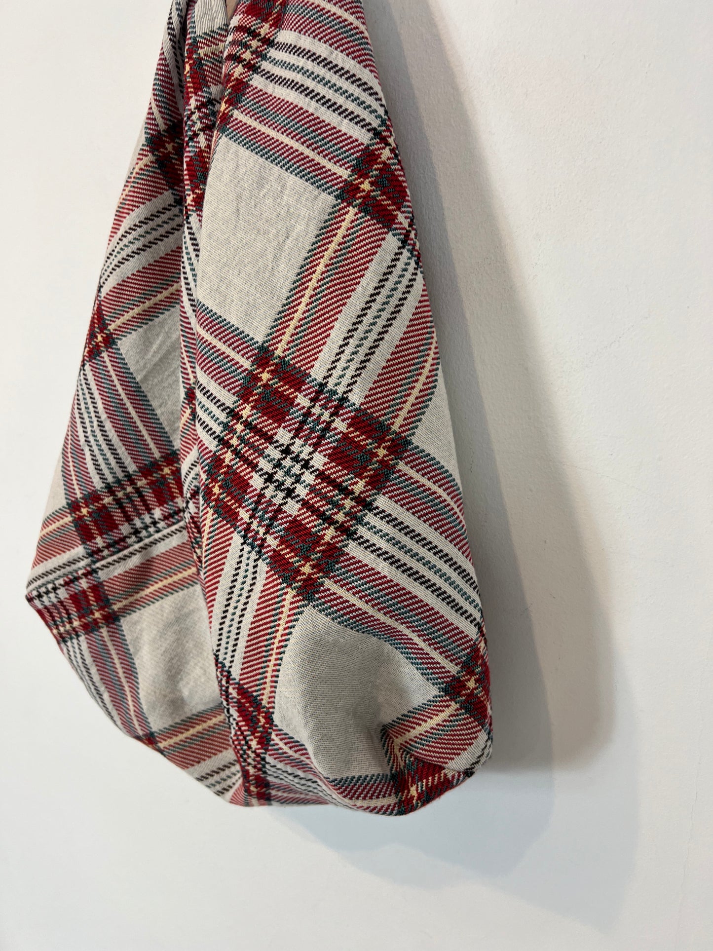 OTRAS. Bolso saco cuadros T.u