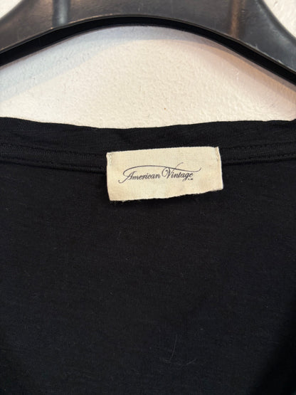 AMERICAN VINTAGE. Camiseta negra mezcla