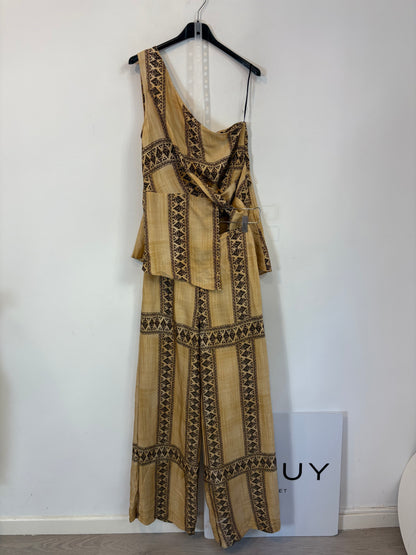 TRUCCO. Conjunto fluido estampado