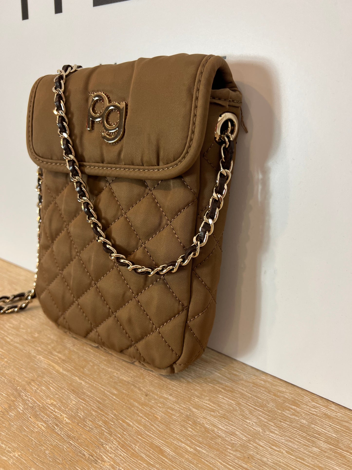 PURIFICACIÓN GARCÍA.  Bolso mini lona marrón