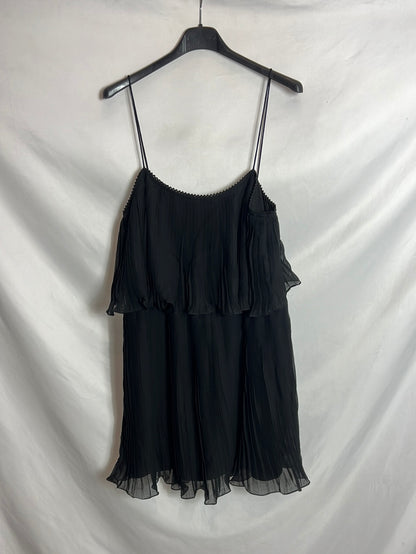 ZARA. Short black dress with ruffles. TL