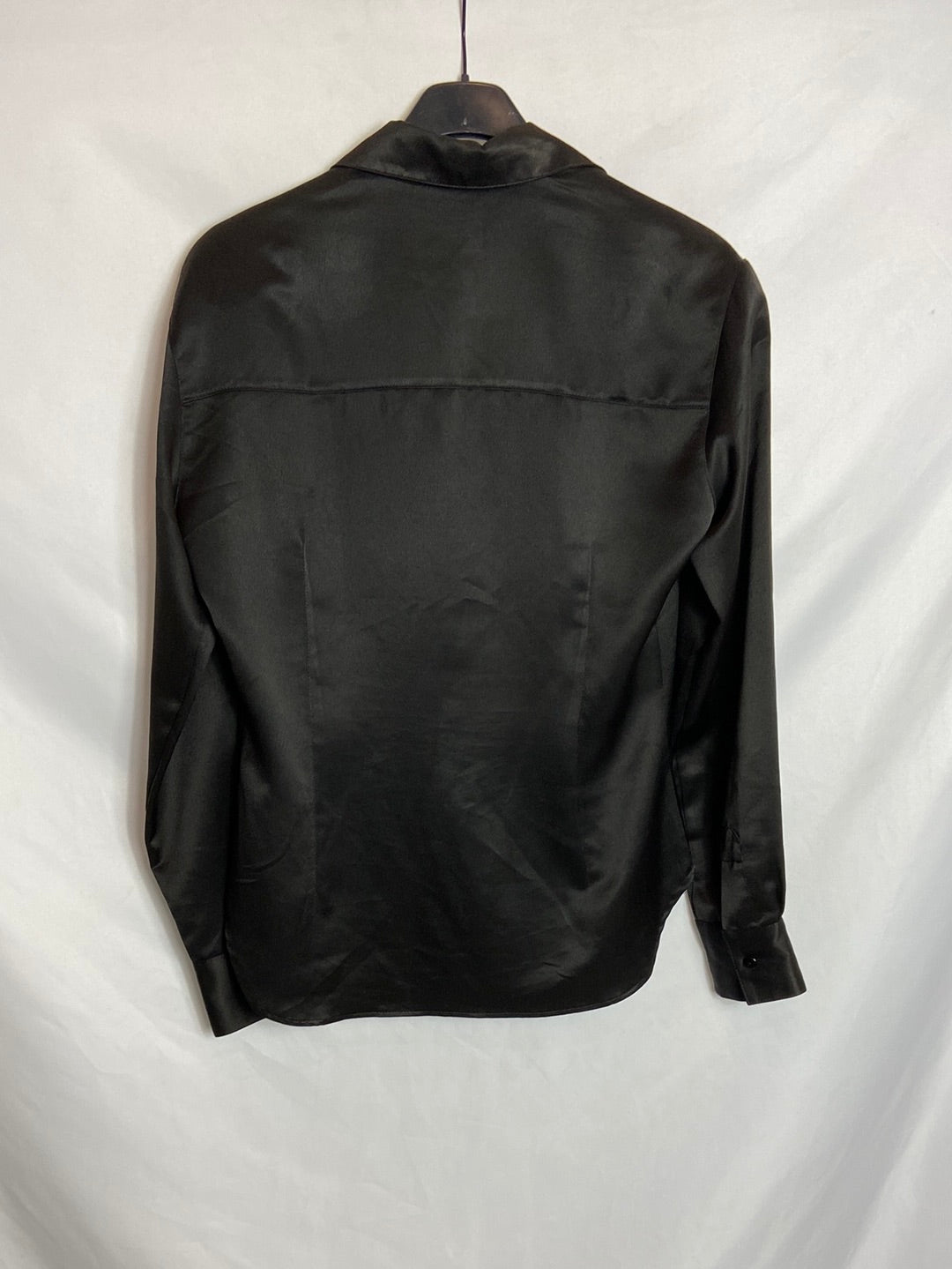 ROBERTO VERINO. Camisa negra satinada T.36