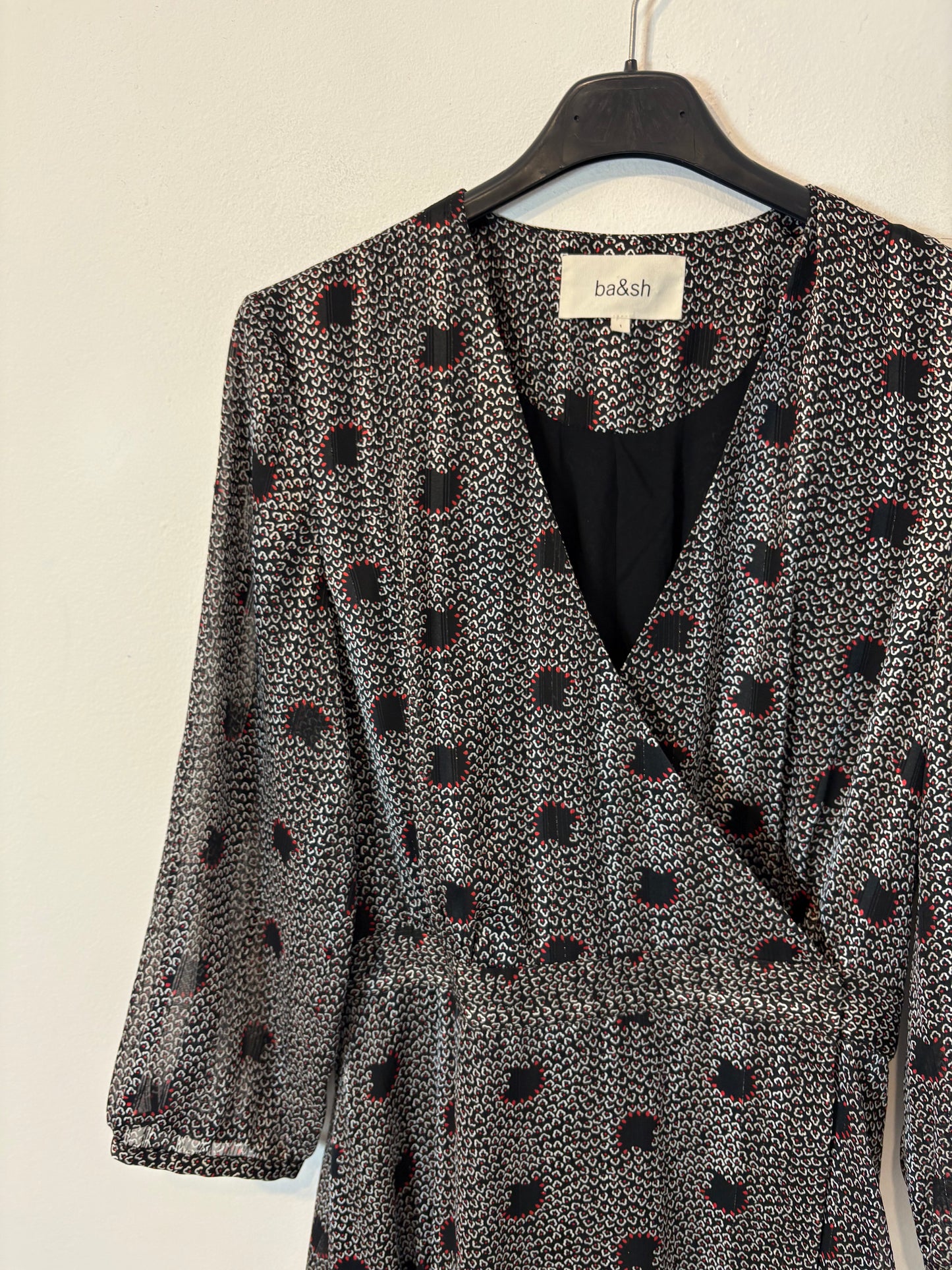 BA&SH. Vestido asimétrico cruzado