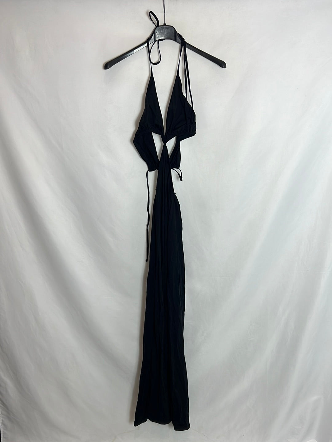 ZARA. Vestido negro largo aperturas . T S