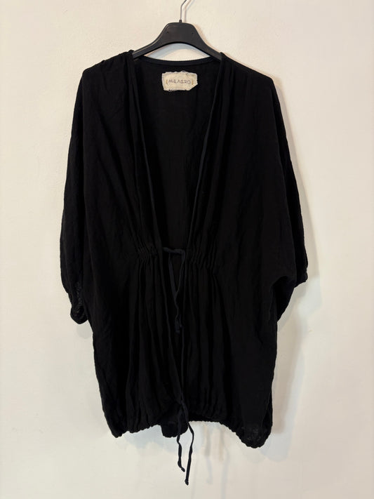 OTRAS. Kimono negro textura
