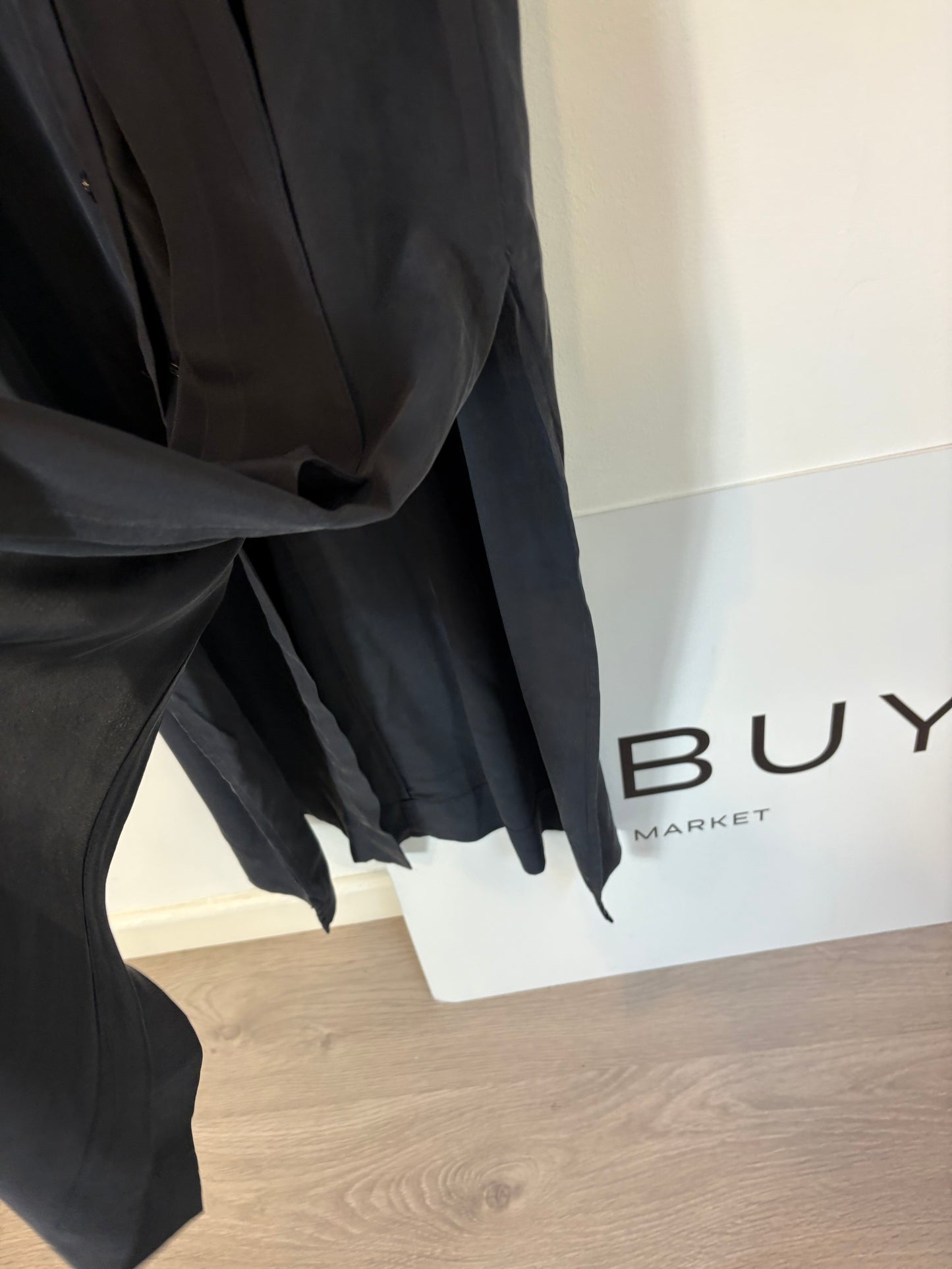 EQUIPMENT. Vestido largo seda azul aberturas. T M (tara)