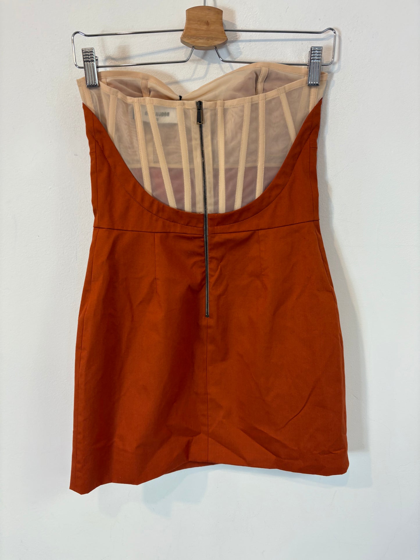 MASSIMO DUTTI. Short green skirt with pocket T.xs