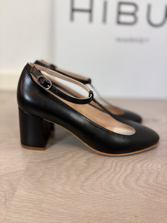 PATSY. Zapato Pía en negro. T 39