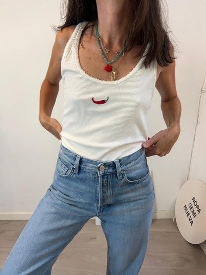 ZARA. Top blanco "pimiento"