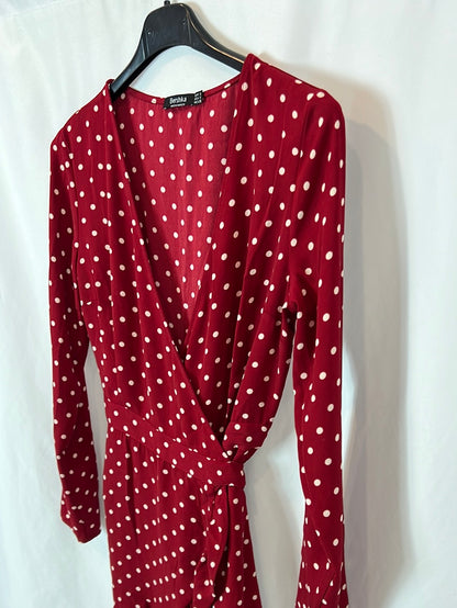 BERSHKA. Burgundy polka dot Ts dress