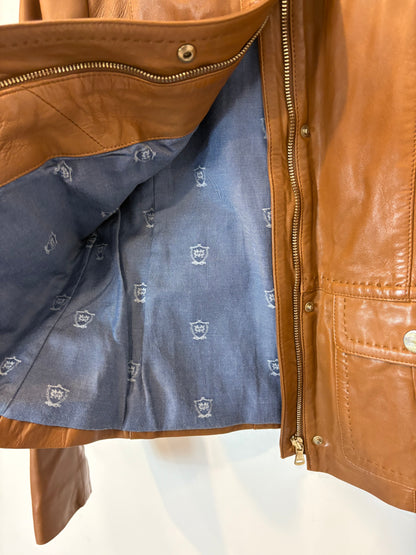 MASSIMO DUTTI. Chaqueta corta piel marrón