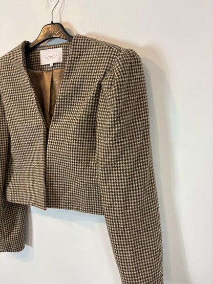 IQ. Checkered jacket with wool. TM