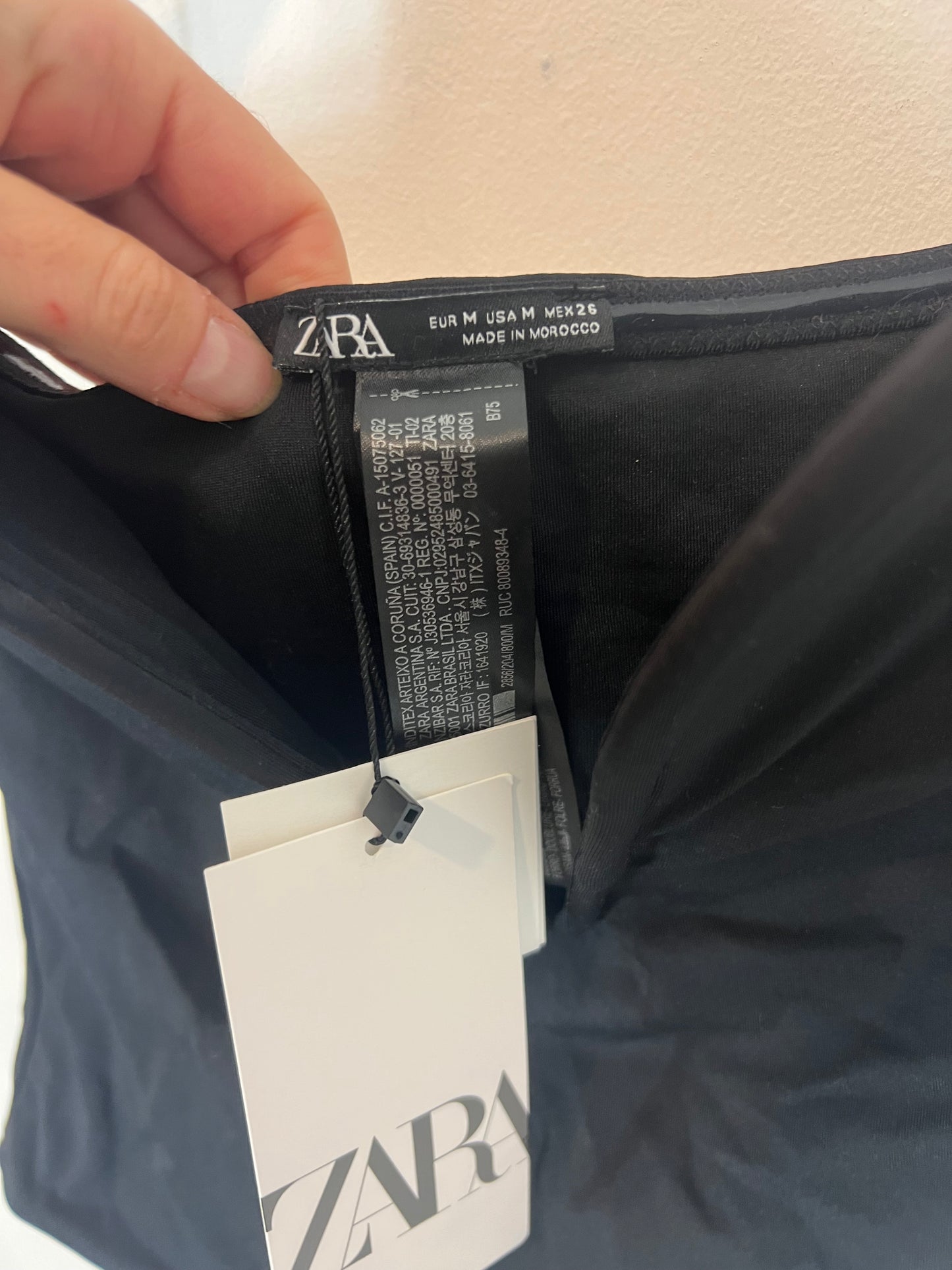 ZARA. Body negro ballenas. T M