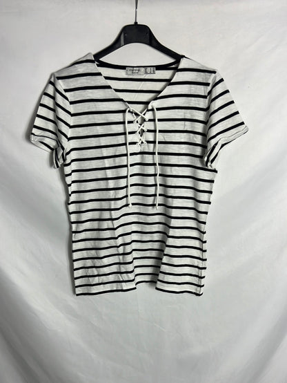 CORTEFIEL. Camiseta rayas blanca y negra. T S