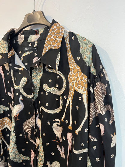 ZARA. Black satin printed blouse. T.S.