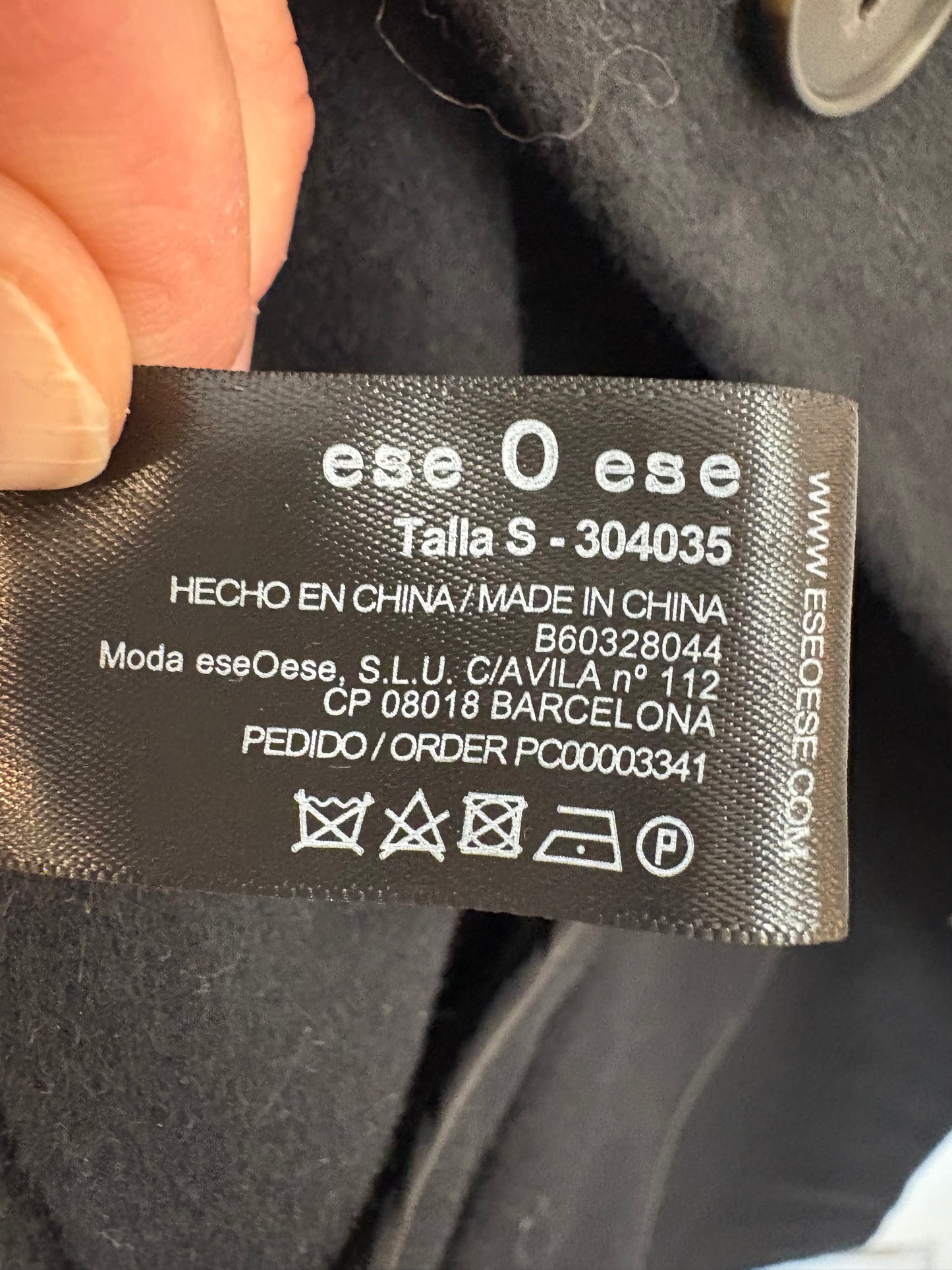 ESE O ESE. Abrigo negro largo lana