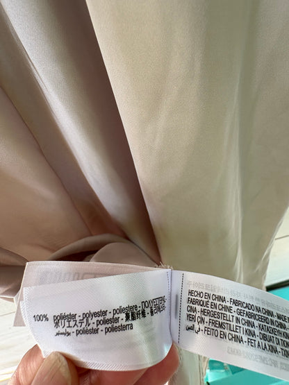 ZARA. Lencero gris claro bordados. T S