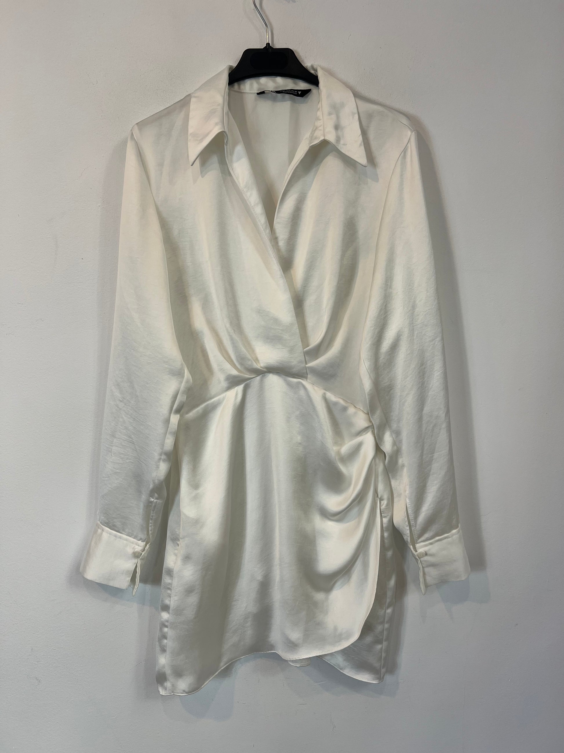 ZARA. White satin Ts dress – Hibuy market ZARA. White satin Ts dress – Hibuy market