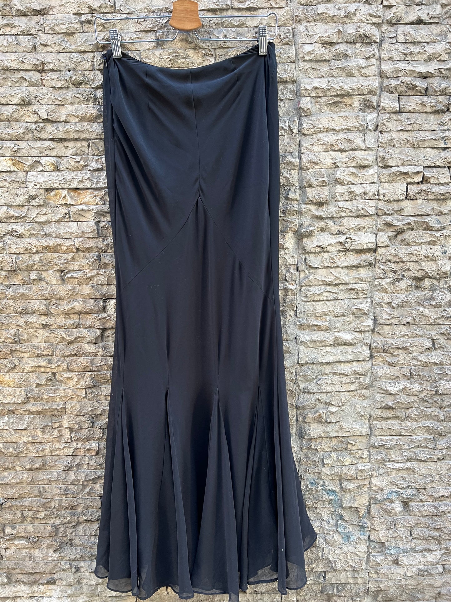 ZARA. Fala negra larga