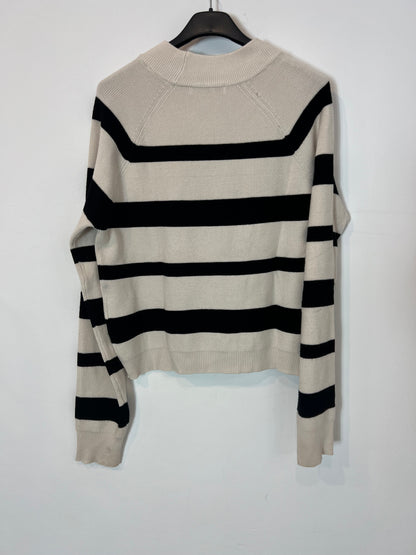 EASY WEAR. Striped perkins collar sweater. TL (S)