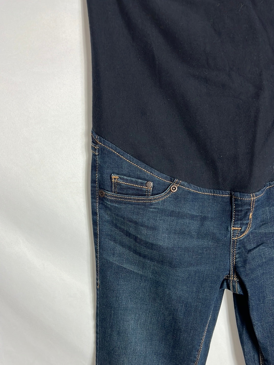 H&M. pantalones premama denim  T.34