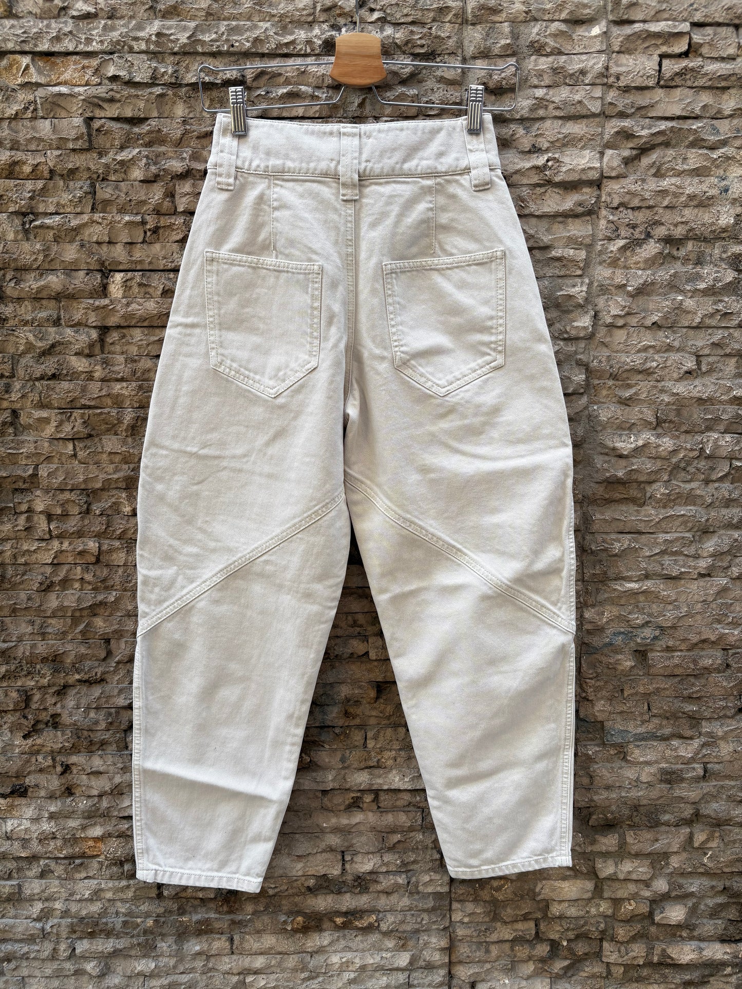 ISABEL MARANT. Denim beige costuras