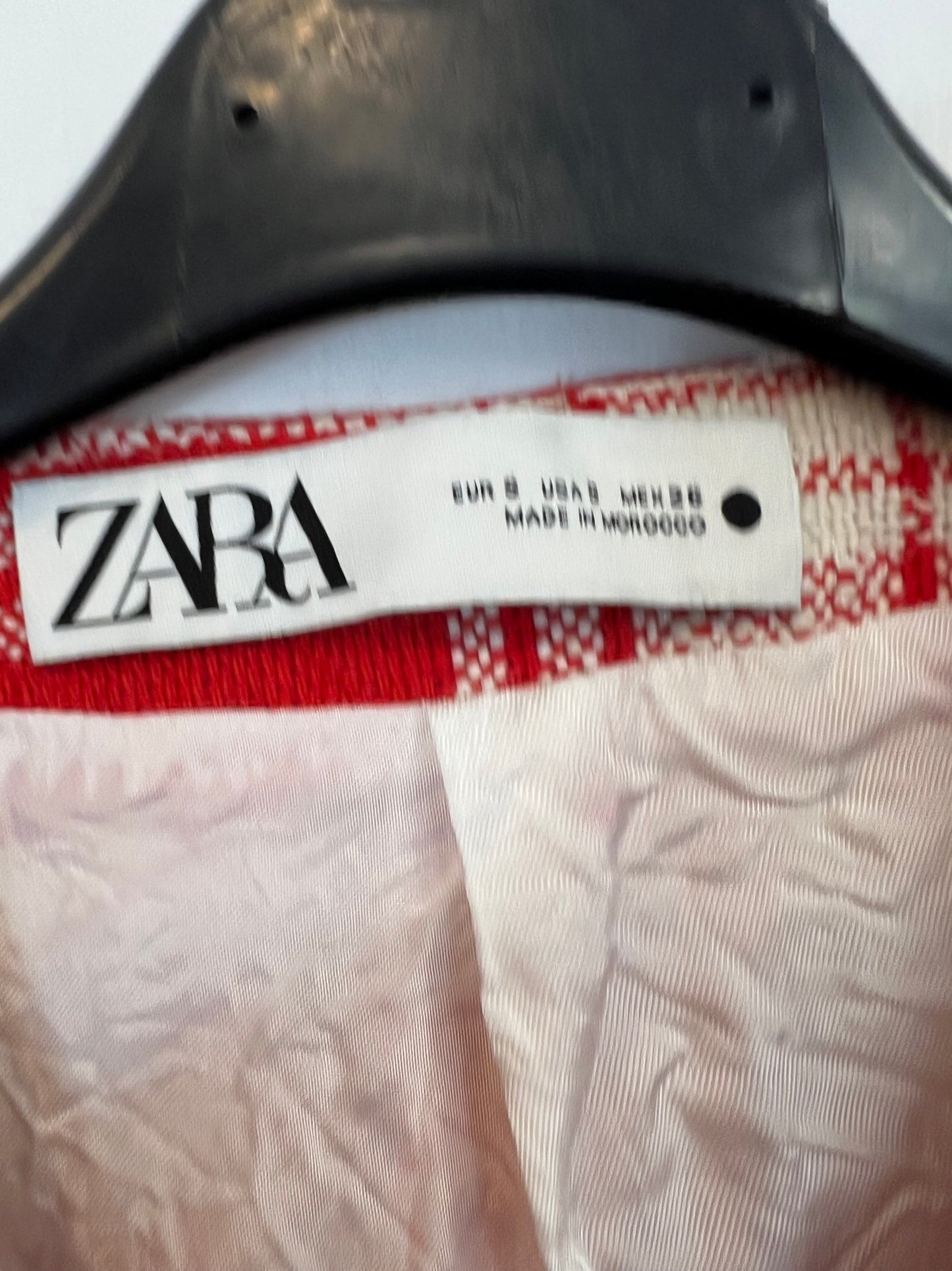 ZARA. Total checkered look Ts