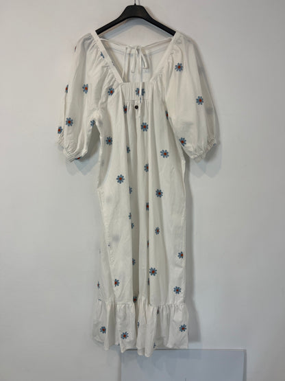 NÜMPH. Vestido midi blanco flores. T XS