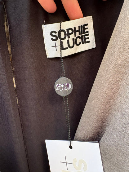 AMEÉ. Sleeveless fringed sweater S.(s)