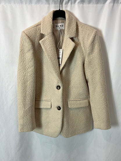 NA&KD. Chaqueta beige borrego estilo T.34 (s/m)