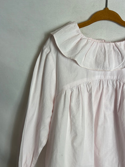 GOCCO. Pink striped blouse with ruffles. Size 8-10 years.