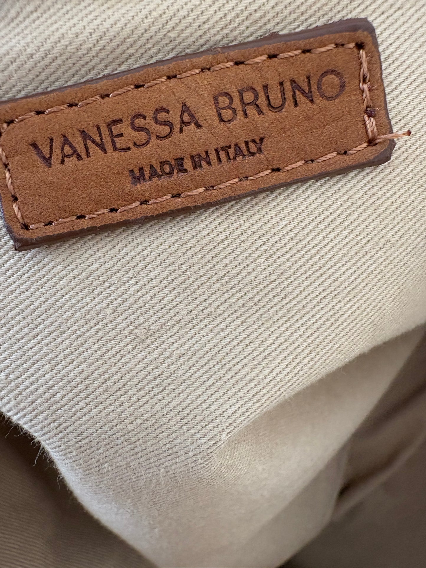 VANESSA BRUNO. Bolso tote borrego