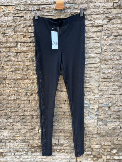 ZARA. Leggins semi transparentes negros. T M