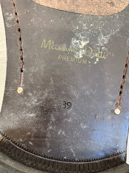 MASSIMO DUTTI. Mocasines rojos