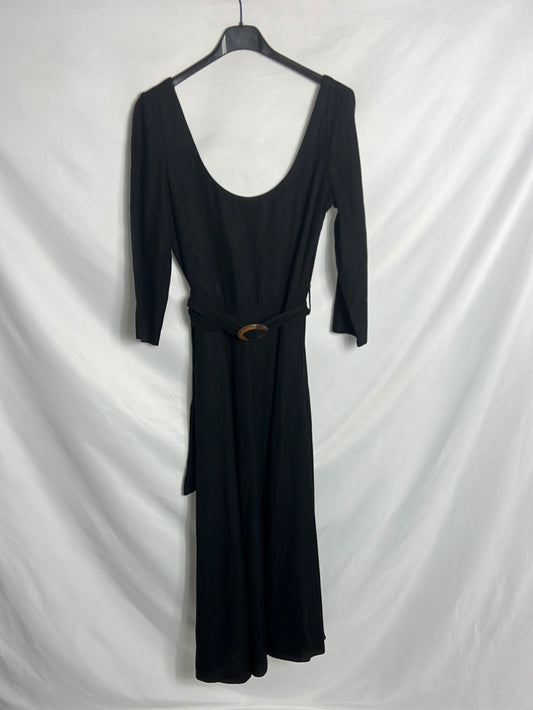 ZARA. Black linen dress with neckline. TS
