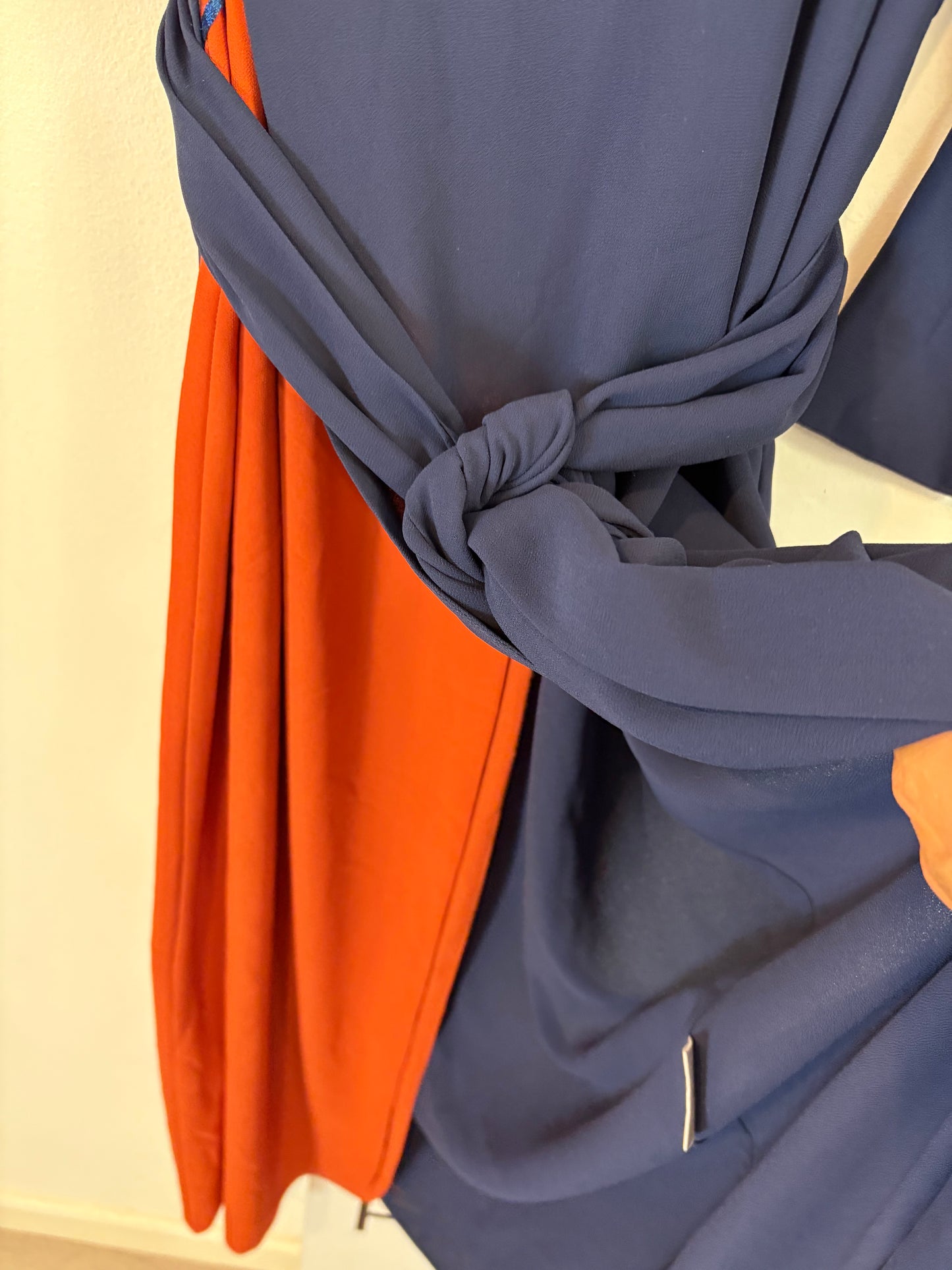 BIMANI. Vestido bicolor asimétrico T.m