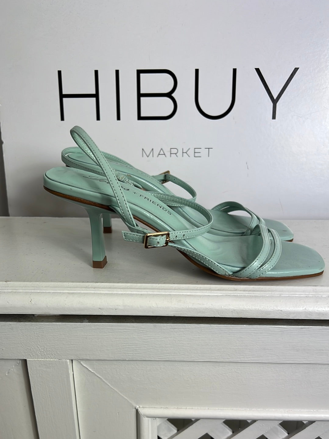 LOVERS + FRIENDS. Aqua blue sandal size 37