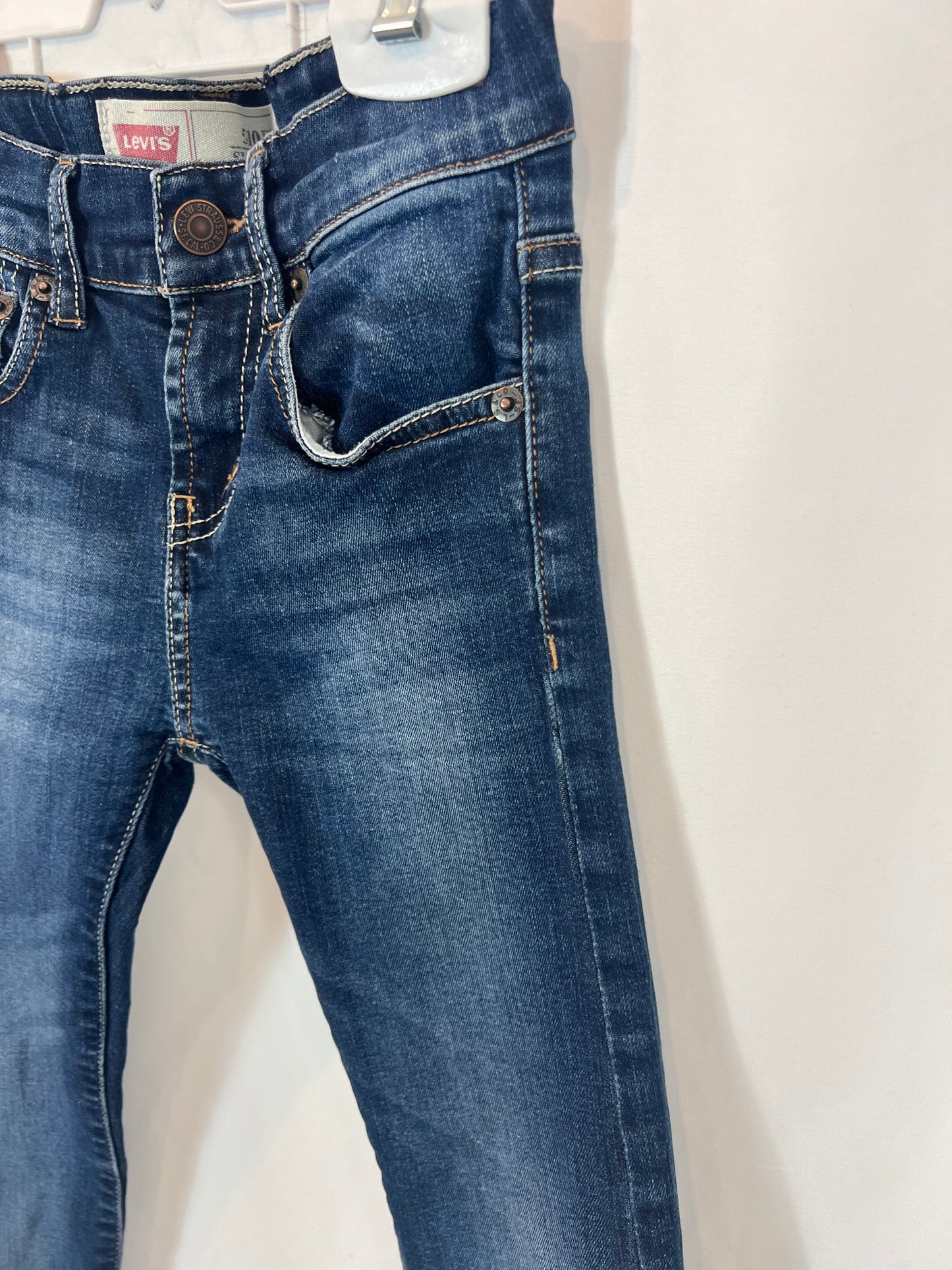 LEVI'S. Dark stretch skinny denim. Size 8 years