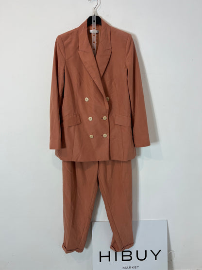 MANGO. Traje de chaqueta teja T.m/l