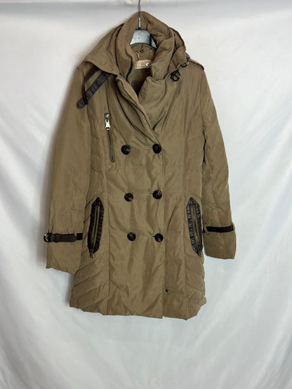 BDBA. Khaki beige quilted coat. T 40 (M)