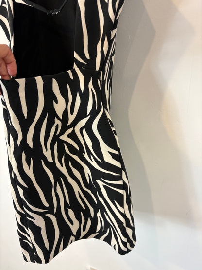 ZARA. Vestido bicolor espalda al aire