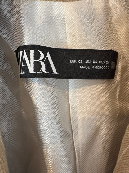 ZARA. Traje de chaqueta tostado raya diplomática