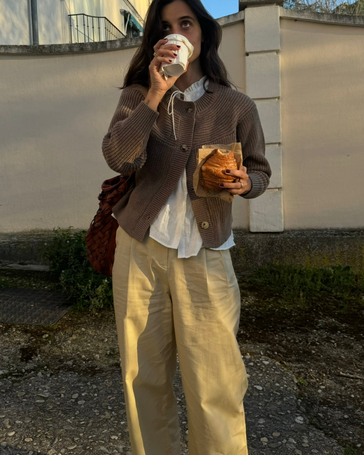 Pantalón pinzas beige algodón T.s