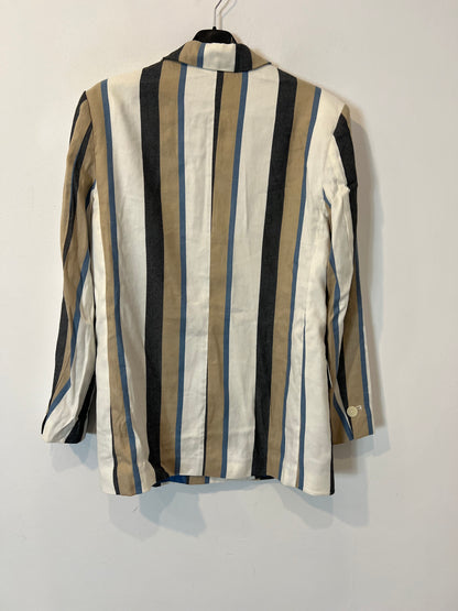 SFERA. Blazer rayas mezcla