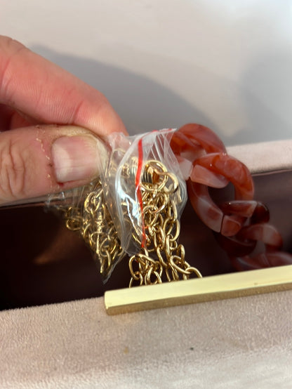 PACO MARTINEZ. Bolso rígido textura doble asa